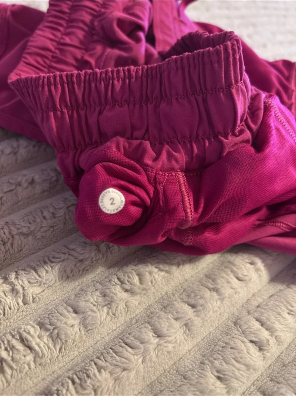 lululemon Hotty Hot Short Ripened Raspberry 4” - Picture 7 of 9